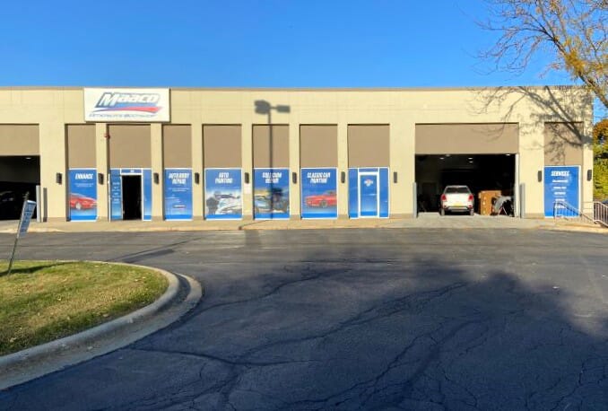 Custom Vinyl Lettering & Graphics